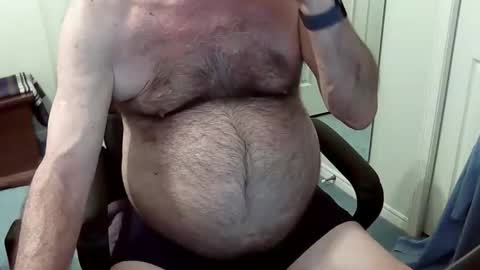 Snapshot of muff3ater chatting on June 4, 2026, 8:31 am muff3ater online show from June 4, 2026, 8:31 am