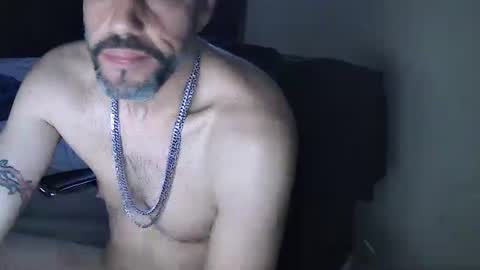 Muffdiver online show from February 16, 2025, 11:38 am