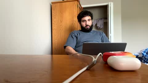 muhieddinramadan204 online show from September 19, 2025, 8:31 pm