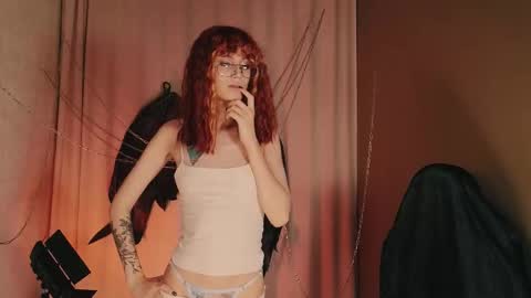 Muky online show from November 5, 2025, 8:31 pm