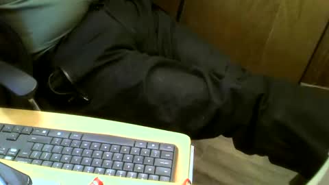 Snapshot of muller520 chatting on January 25, 2025, 6:02 pm muller520 online show from January 25, 2025, 6:02 pm