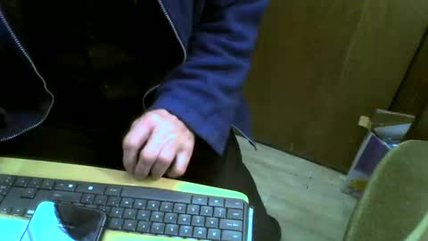 Snapshot of muller520 chatting on February 25, 2025, 3:49 pm muller520 online show from February 25, 2025, 3:49 pm