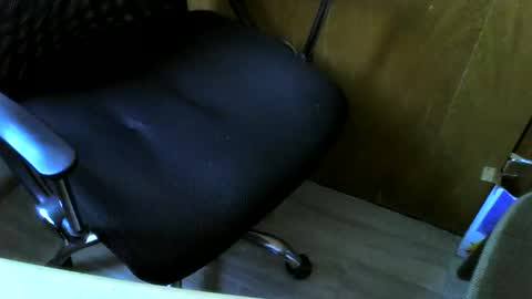 Snapshot of muller520 chatting on May 10, 2026, 3:50 pm muller520 online show from May 10, 2026, 3:50 pm