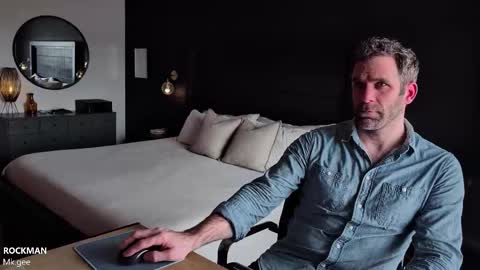 Lee L. Corporacin online show from February 23, 2026, 8:28 pm