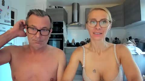 LOVELY JULIA  Peter DAY online show from October 17, 2025, 7:00 am