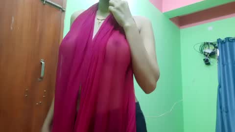 Snapshot of muniya00900 chatting on July 23, 2026, 11:30 am Arisha12 online show from July 23, 2026, 11:30 am