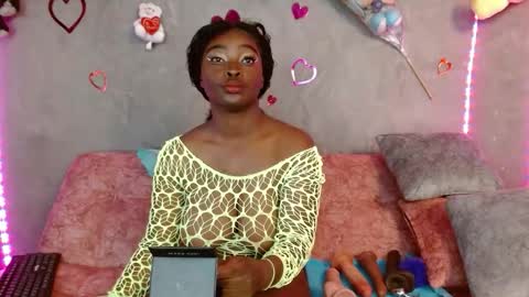 Leidy online show from September 17, 2025, 6:53 pm