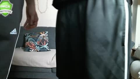 MasterBros online show from December 3, 2024, 7:44 pm