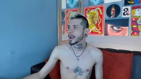 Snapshot of murdockh chatting on April 19, 2026, 10:56 pm murdok online show from April 19, 2026, 10:56 pm