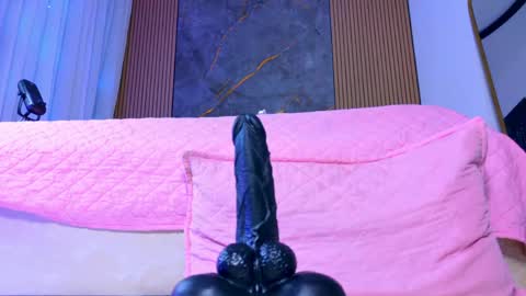 Tell me Sofi  online show from April 15, 2026, 3:13 am