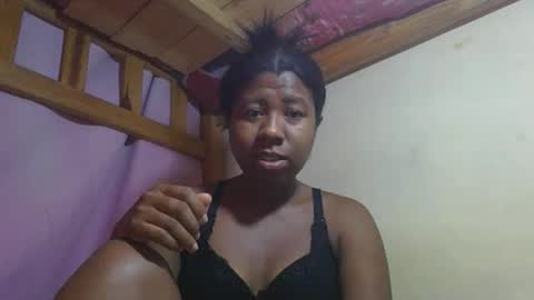 murielleee online show from March 24, 2026, 7:35 am