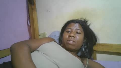 murielleee online show from April 17, 2026, 8:39 am