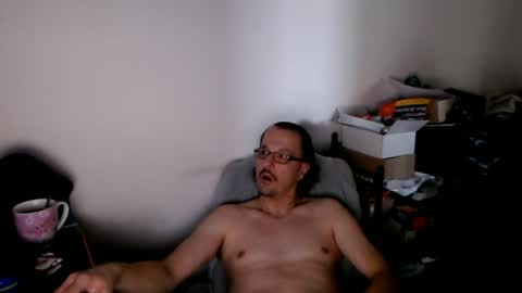 Snapshot of muschiliebhaber chatting on July 17, 2026, 10:00 am Horny Goat online show from July 17, 2026, 10:00 am