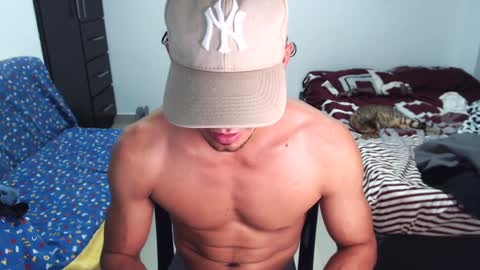 Snapshot of muscle_man1 chatting on January 12, 2025, 5:56 am Mike online show from January 12, 2025, 5:56 am