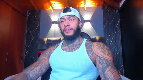 Snapshot of muscle_man19 chatting on December 4, 2024, 1:36 am Nick online show from December 4, 2024, 1:36 am