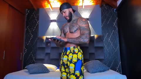 Snapshot of muscle_man19 chatting on December 27, 2024, 2:54 pm Nick online show from December 27, 2024, 2:54 pm