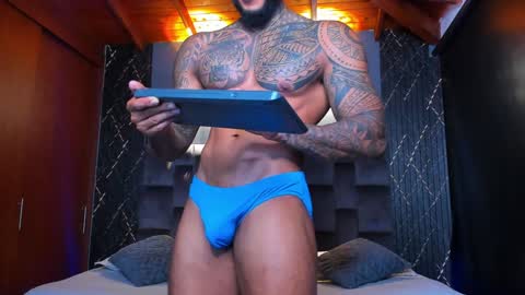 Snapshot of muscle_man19 chatting on January 4, 2025, 11:38 pm Nick online show from January 4, 2025, 11:38 pm