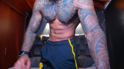 Snapshot of muscle_man19 chatting on January 10, 2025, 3:39 am Nick online show from January 10, 2025, 3:39 am