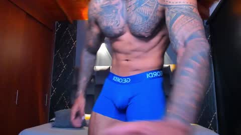 Snapshot of muscle_man19 chatting on January 12, 2025, 5:01 pm Nick online show from January 12, 2025, 5:01 pm