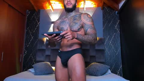 Snapshot of muscle_man19 chatting on January 16, 2025, 1:58 pm Nick online show from January 16, 2025, 1:58 pm