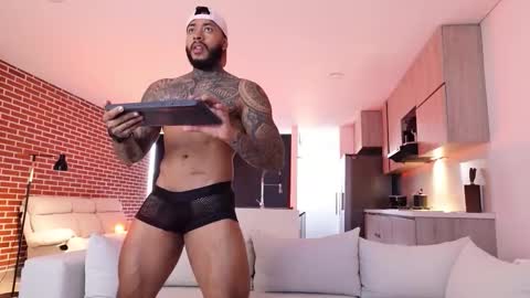 Nick online show from November 28, 2025, 1:25 pm