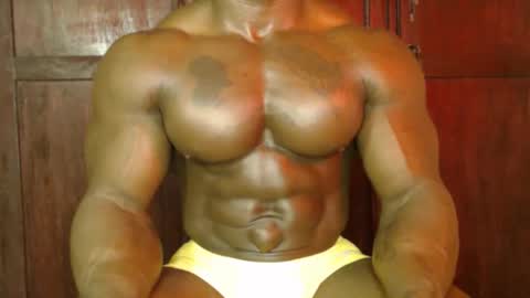 musclegod23 online show from October 21, 2025, 1:06 am