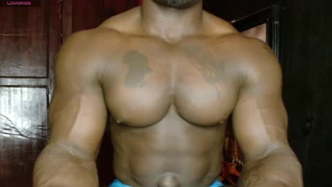 musclegod23 online show from April 8, 2026, 9:09 am