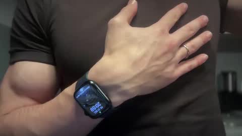 musclehair3 online show from December 27, 2024, 7:57 pm