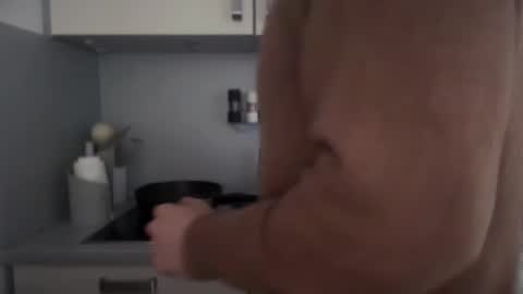 musclehair3 online show from December 28, 2024, 10:03 am