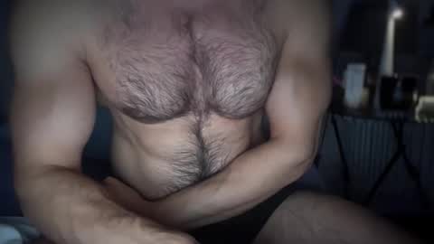 musclehair3 online show from October 14, 2025, 9:59 pm