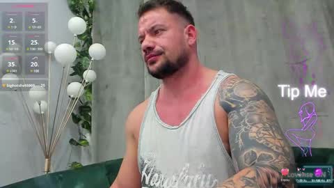 MuscleMonster31 online show from March 11, 2025, 1:37 am