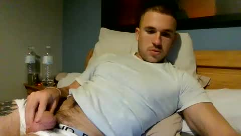 muscleshow00 online show from January 9, 2026, 7:00 am