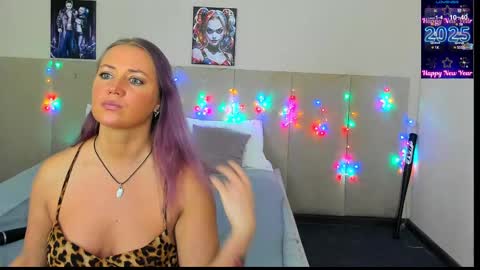 Eva online show from February 9, 2025, 10:11 pm