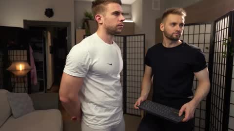 Ivan  online show from November 25, 2025, 5:24 pm