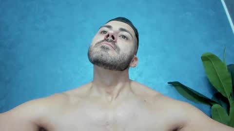 muscularmaster onlyfans online show from December 1, 2024, 9:59 pm