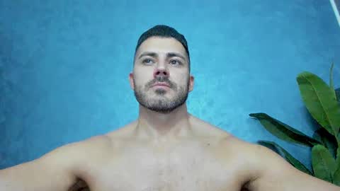 muscularmaster onlyfans online show from December 2, 2024, 1:14 am