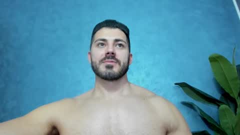 muscularmaster onlyfans online show from December 9, 2024, 12:45 am