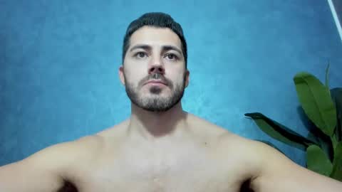 muscularmaster onlyfans online show from December 17, 2024, 10:22 pm