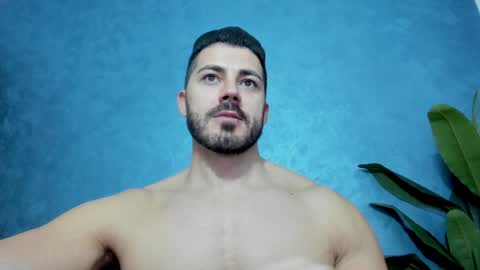 muscularmaster onlyfans online show from January 25, 2025, 10:08 am