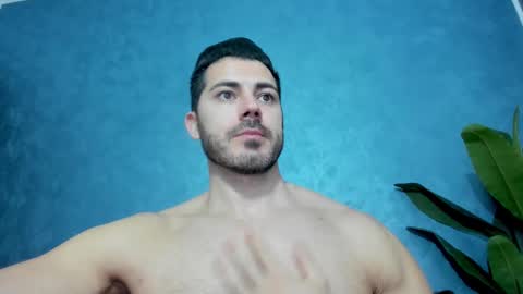 muscularmaster onlyfans online show from March 4, 2025, 10:46 am