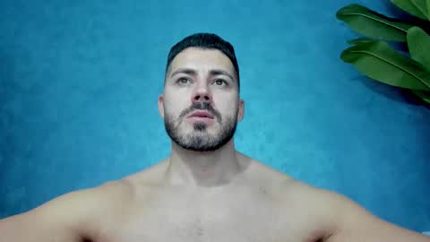 muscularmaster onlyfans online show from November 28, 2025, 10:56 pm