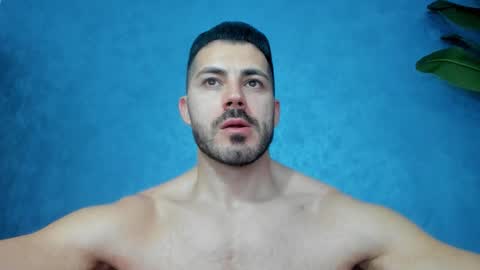 muscularmaster onlyfans online show from March 16, 2026, 10:14 pm