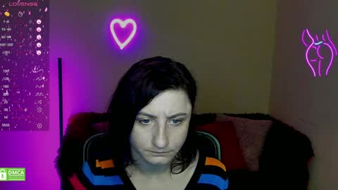 Snapshot of muse_kitty_jenia chatting on January 22, 2025, 4:44 am Jenya online show from January 22, 2025, 4:44 am