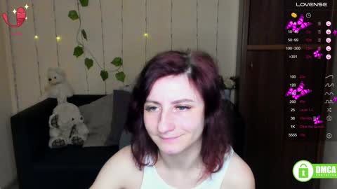 Snapshot of muse_kitty_jenia chatting on February 6, 2025, 12:54 am Jenya online show from February 6, 2025, 12:54 am