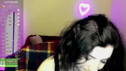 Jenya online show from November 26, 2025, 6:42 pm