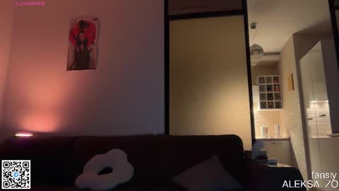 Aleksa online show from September 19, 2025, 2:13 am