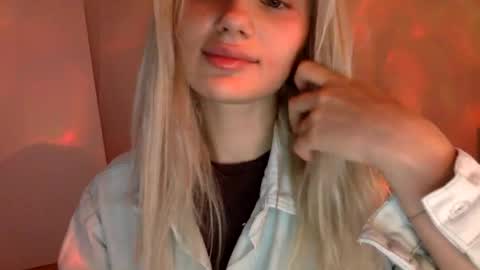 Snapshot of musescorner chatting on July 8, 2026, 5:06 pm musescorner online show from July 8, 2026, 5:06 pm