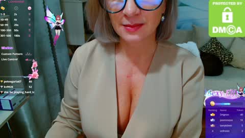 Lana online show from December 27, 2024, 4:32 pm