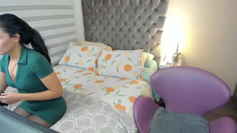 VALENTINA Luna  online show from December 8, 2024, 5:50 am
