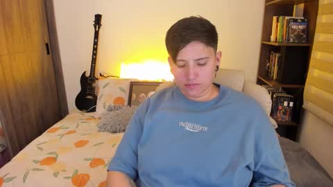 VALENTINA Luna  online show from October 10, 2025, 4:11 am